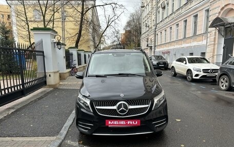 Mercedes-Benz V-Класс, 2019 год, 6 000 000 рублей, 5 фотография