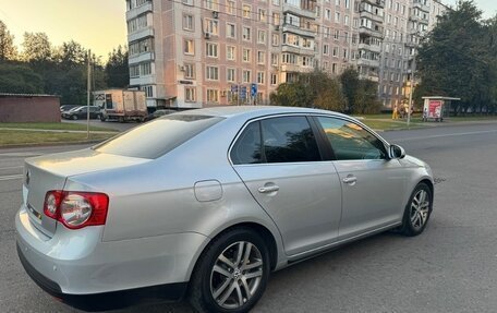 Volkswagen Jetta VI, 2011 год, 790 000 рублей, 10 фотография