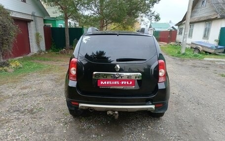 Renault Duster I рестайлинг, 2013 год, 1 000 000 рублей, 4 фотография