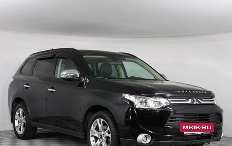 Mitsubishi Outlander III рестайлинг 3, 2012 год, 1 497 000 рублей, 3 фотография