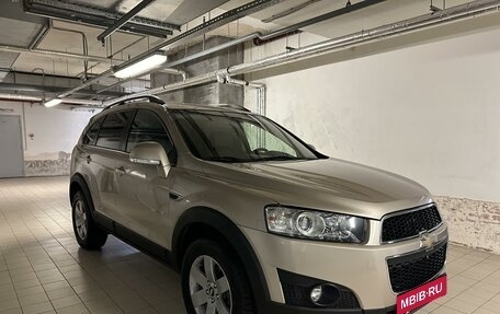 Chevrolet Captiva I, 2013 год, 1 680 000 рублей, 3 фотография