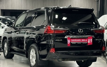 Lexus LX III, 2016 год, 9 999 999 рублей, 6 фотография