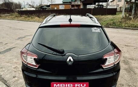 Renault Megane III, 2011 год, 850 000 рублей, 3 фотография