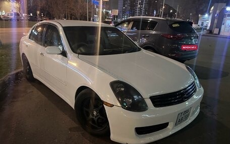 Nissan Skyline, 2002 год, 400 000 рублей, 2 фотография