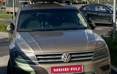 Volkswagen Tiguan II, 2018 год, 2 900 000 рублей, 1 фотография