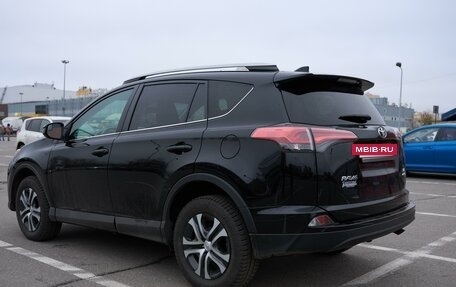 Toyota RAV4, 2017 год, 2 750 000 рублей, 5 фотография