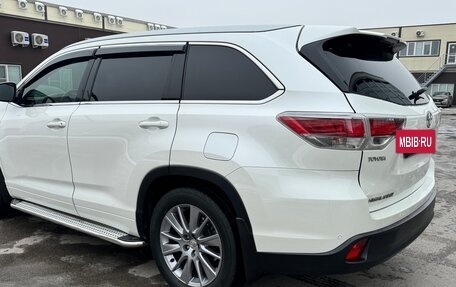 Toyota Highlander III, 2014 год, 3 155 000 рублей, 5 фотография