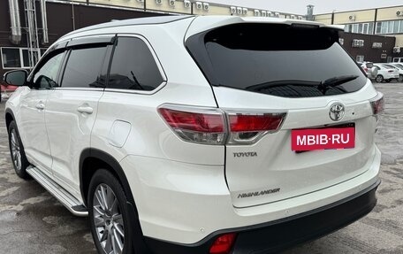 Toyota Highlander III, 2014 год, 3 155 000 рублей, 7 фотография