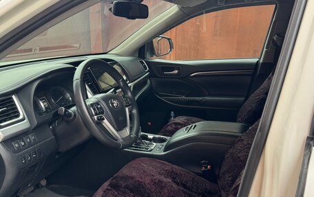 Toyota Highlander III, 2014 год, 3 155 000 рублей, 19 фотография