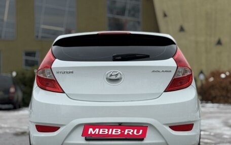 Hyundai Solaris II рестайлинг, 2013 год, 940 000 рублей, 2 фотография