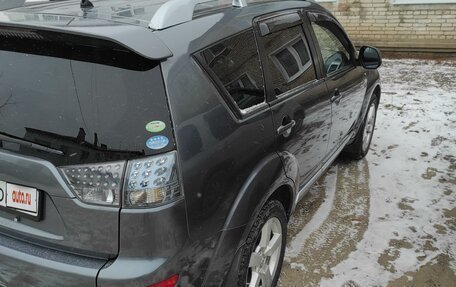 Mitsubishi Outlander III рестайлинг 3, 2008 год, 1 400 000 рублей, 3 фотография