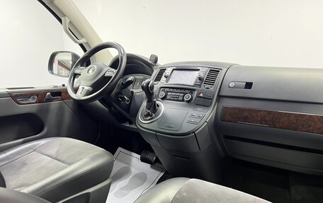 Volkswagen Multivan T5, 2012 год, 2 650 000 рублей, 13 фотография