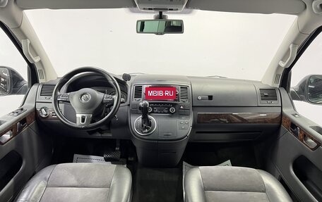 Volkswagen Multivan T5, 2012 год, 2 650 000 рублей, 5 фотография