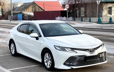 Toyota Camry, 2020 год, 2 950 000 рублей, 5 фотография