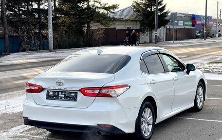 Toyota Camry, 2020 год, 2 950 000 рублей, 10 фотография