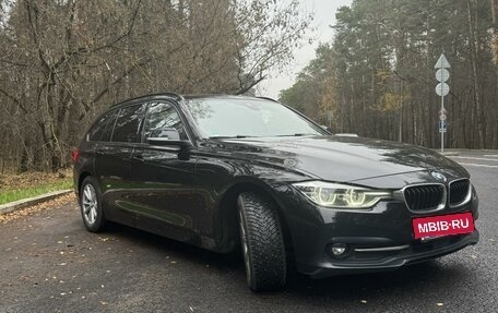 BMW 3 серия, 2018 год, 2 600 000 рублей, 2 фотография