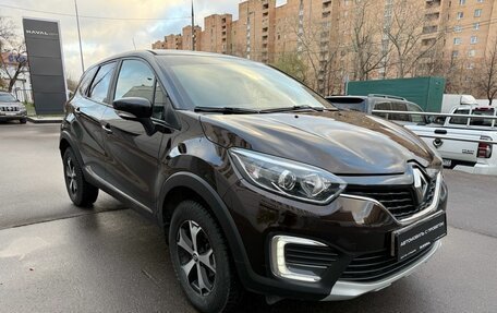 Renault Kaptur I рестайлинг, 2018 год, 1 220 000 рублей, 3 фотография