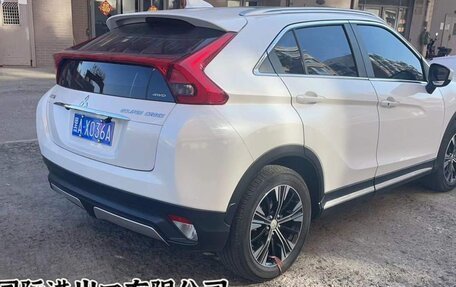 Mitsubishi Eclipse Cross, 2021 год, 2 250 000 рублей, 3 фотография