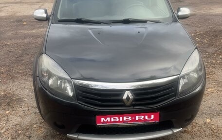 Renault Sandero I, 2013 год, 720 000 рублей, 1 фотография