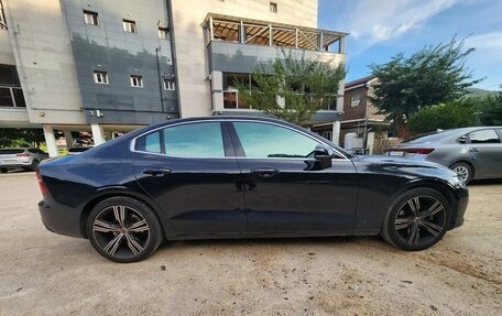 Volvo S60 III, 2021 год, 3 090 999 рублей, 2 фотография