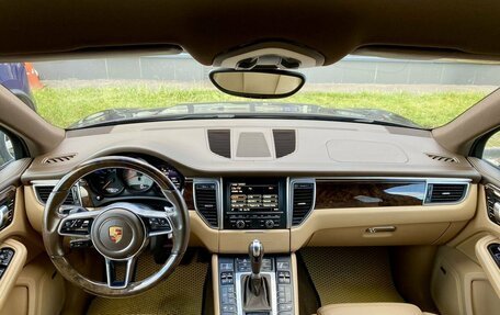 Porsche Macan I рестайлинг, 2015 год, 3 219 000 рублей, 17 фотография