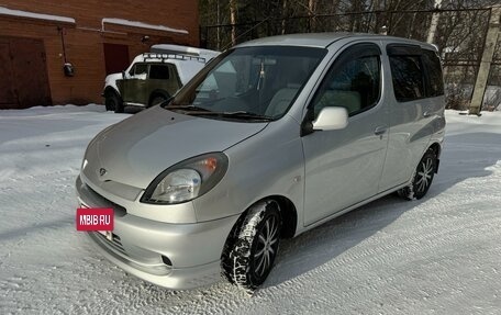 Toyota FunCargo, 2001 год, 455 000 рублей, 3 фотография