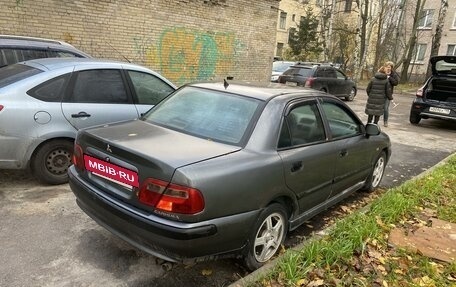 Mitsubishi Carisma I, 2003 год, 200 000 рублей, 2 фотография