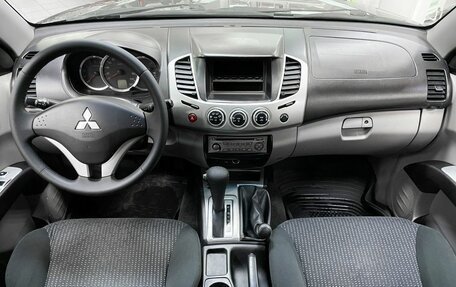 Mitsubishi L200 IV рестайлинг, 2011 год, 1 699 000 рублей, 26 фотография