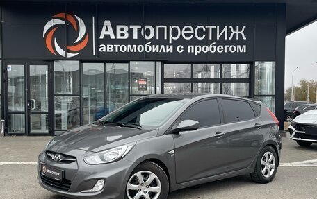 Hyundai Solaris II рестайлинг, 2011 год, 850 000 рублей, 3 фотография