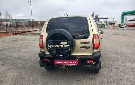 Chevrolet Niva I рестайлинг, 2006 год, 300 000 рублей, 3 фотография