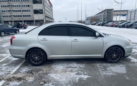 Toyota Avensis III рестайлинг, 2005 год, 890 000 рублей, 4 фотография