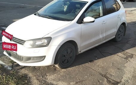 Volkswagen Polo VI (EU Market), 2011 год, 900 000 рублей, 3 фотография