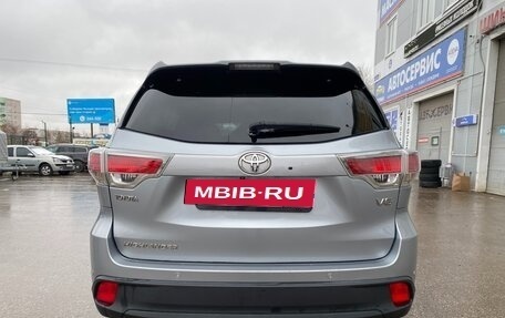 Toyota Highlander III, 2014 год, 3 145 000 рублей, 7 фотография