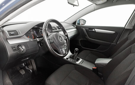 Volkswagen Passat B7, 2013 год, 1 398 000 рублей, 16 фотография