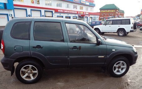 Chevrolet Niva I рестайлинг, 2015 год, 600 000 рублей, 13 фотография