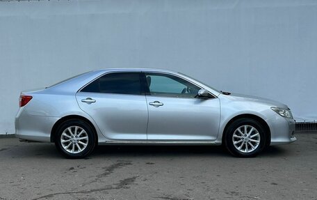 Toyota Camry, 2013 год, 1 900 000 рублей, 4 фотография