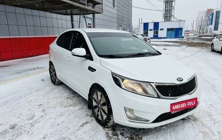 KIA Rio III рестайлинг, 2013 год, 810 000 рублей, 1 фотография