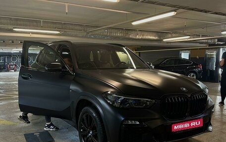 BMW X5, 2021 год, 9 500 000 рублей, 1 фотография