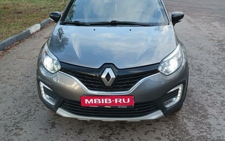 Renault Kaptur I рестайлинг, 2016 год, 1 550 000 рублей, 1 фотография