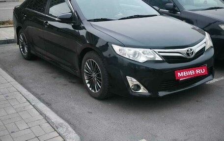 Toyota Camry, 2011 год, 1 490 000 рублей, 2 фотография