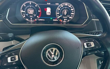 Volkswagen Tiguan II, 2017 год, 2 999 000 рублей, 6 фотография