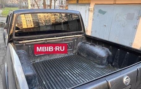 Nissan NP300, 2009 год, 750 000 рублей, 14 фотография