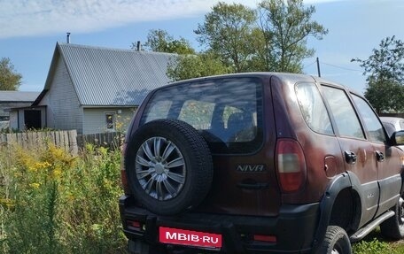 Chevrolet Niva I рестайлинг, 2006 год, 230 000 рублей, 3 фотография