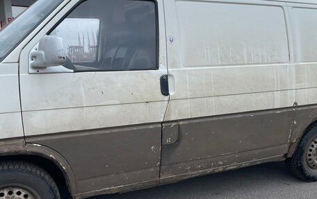 Volkswagen Transporter T4, 1998 год, 300 000 рублей, 1 фотография