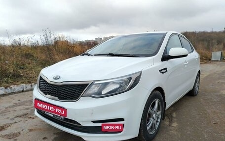 KIA Rio III рестайлинг, 2017 год, 930 000 рублей, 2 фотография