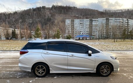 Honda Shuttle II, 2015 год, 1 560 000 рублей, 16 фотография