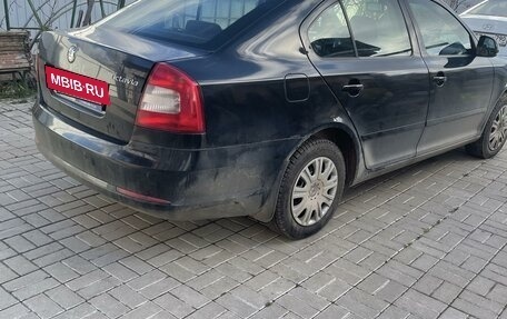 Skoda Octavia, 2011 год, 1 020 000 рублей, 2 фотография