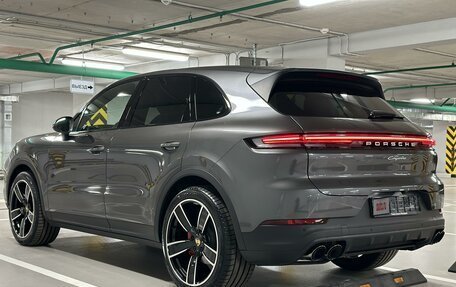 Porsche Cayenne III, 2023 год, 17 800 000 рублей, 12 фотография