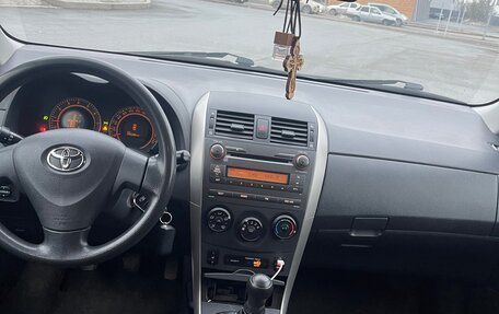 Toyota Corolla, 2007 год, 950 000 рублей, 7 фотография