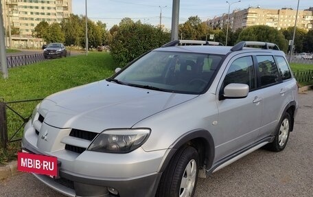 Mitsubishi Outlander III рестайлинг 3, 2006 год, 720 000 рублей, 5 фотография